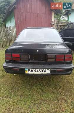 Купе Pontiac Sunbird 1990 в Надвірній