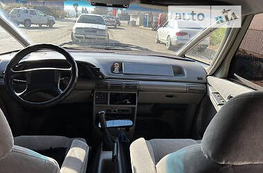 Минивэн Pontiac Trans Sport 2000 в 