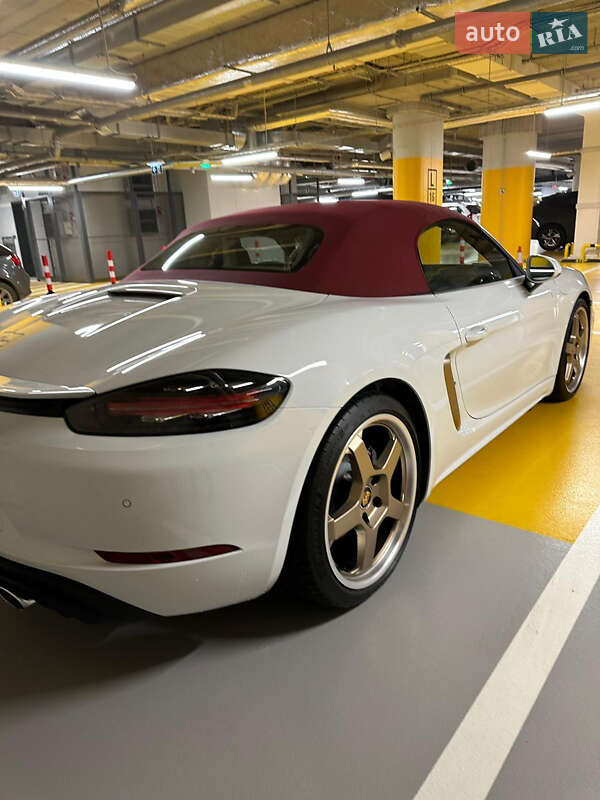 Кабріолет Porsche 718 Boxster 2021 в Києві
