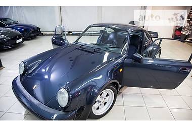 Купе Porsche 911 1989 в 