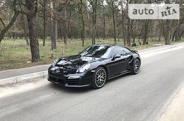 Купе Porsche 911 2015 в Киеве