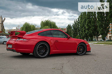 Купе Porsche 911 2006 в 