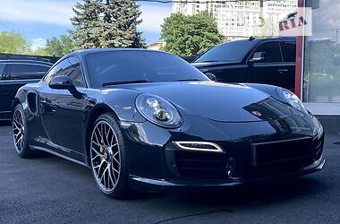 Купе Porsche 911 2013 в Києві