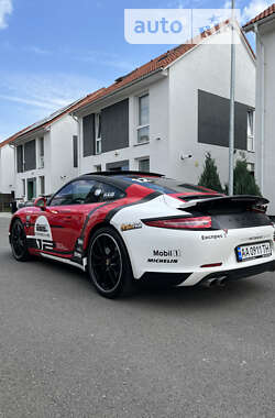 Купе Porsche 911 2011 в Києві