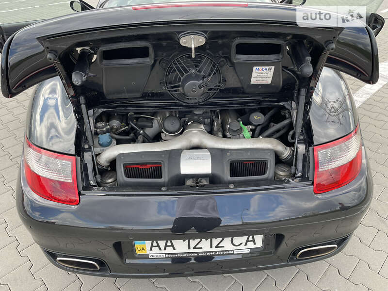 Купе Porsche 911 2008 в Киеве фото 14 Купе Porsche 911 2008 в Киеве