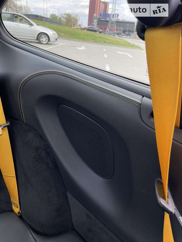 Купе Porsche 911 2008 в Киеве фото 33 Купе Porsche 911 2008 в Киеве