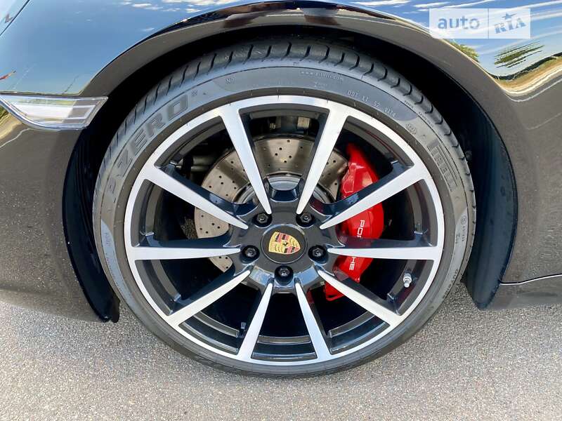Купе Porsche 911 2016 в Киеве