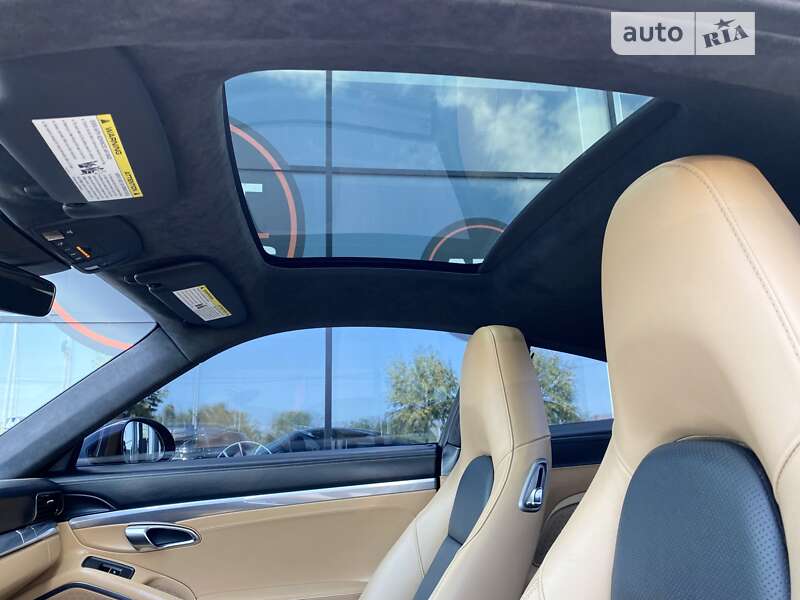 Купе Porsche 911 2016 в Киеве