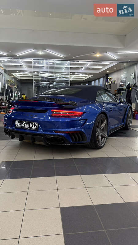 Купе Porsche 911 2013 в Дніпрі