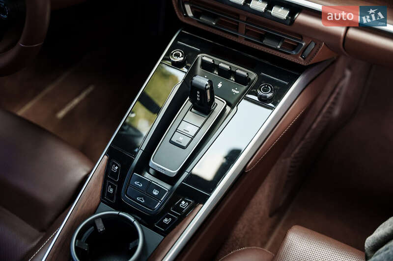 Купе Porsche 911 2021 в Киеве