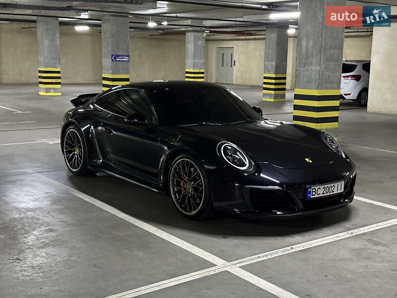 Porsche 911 2016