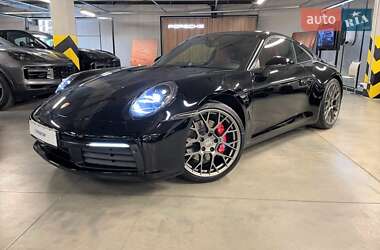 Купе Porsche 911 2022 в 