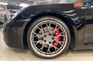 Купе Porsche 911 2022 в 