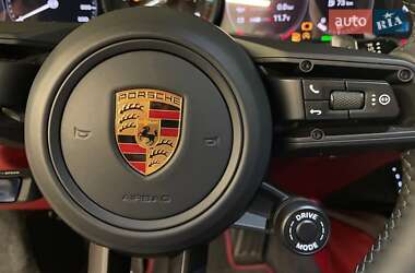 Купе Porsche 911 2022 в 