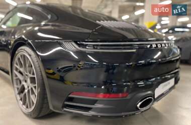 Купе Porsche 911 2022 в 