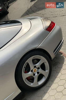 Купе Porsche 911 2004 в 
