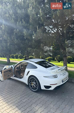 Купе Porsche 911 2014 в 