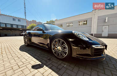Купе Porsche 911 2014 в 