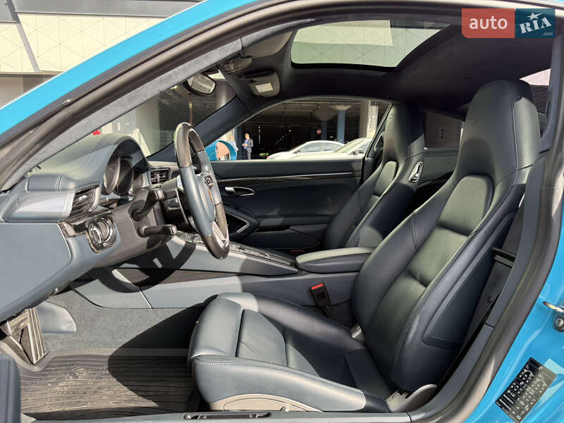 Купе Porsche 911 2016 в Києві