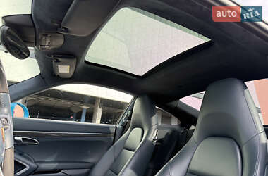 Купе Porsche 911 2016 в 