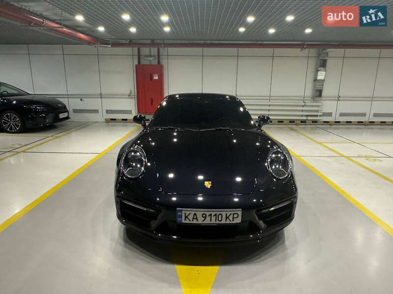 Купе Porsche 911 2023 в Києві