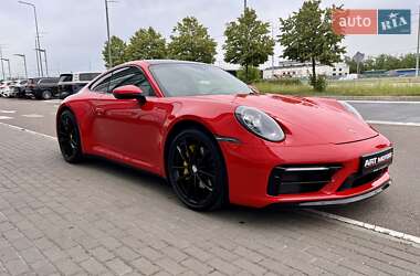 Купе Porsche 911 2022 в 