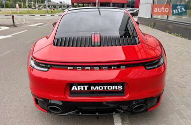 Купе Porsche 911 2022 в 