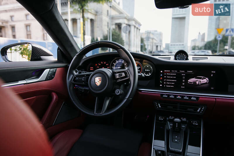 Купе Porsche 911 2023 в Києві