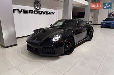 Купе Porsche 911 2025 в 
