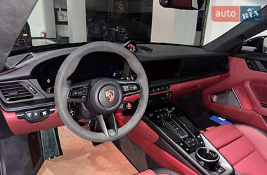 Купе Porsche 911 2025 в 