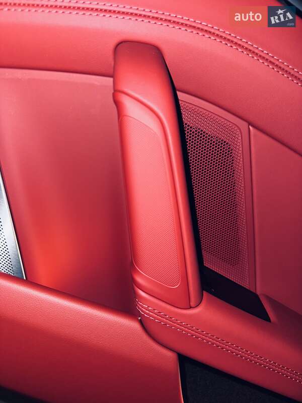 Купе Porsche 911 2025 в Одессе
