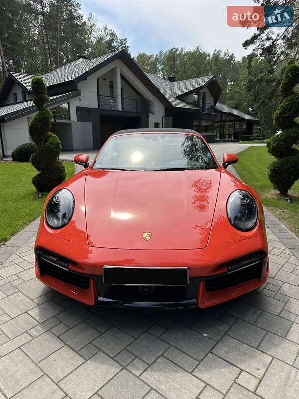 Кабріолет Porsche 911 2022 в Києві фото 5 Кабріолет Porsche 911 2022 в Києві