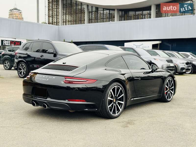 Купе Porsche 911 2016 в Киеве