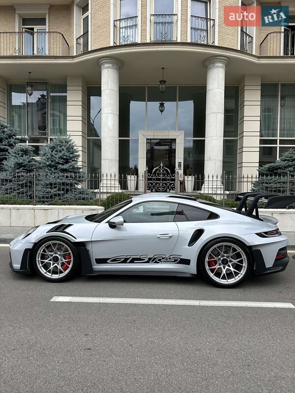 Купе Porsche 911 2024 в Киеве