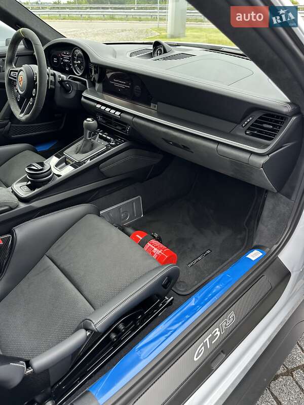 Купе Porsche 911 2024 в Киеве