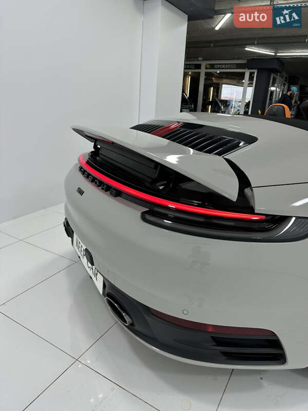 Кабриолет Porsche 911 2022 в Одессе