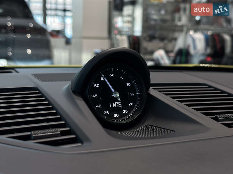 Купе Porsche 911 2024 в Одесі