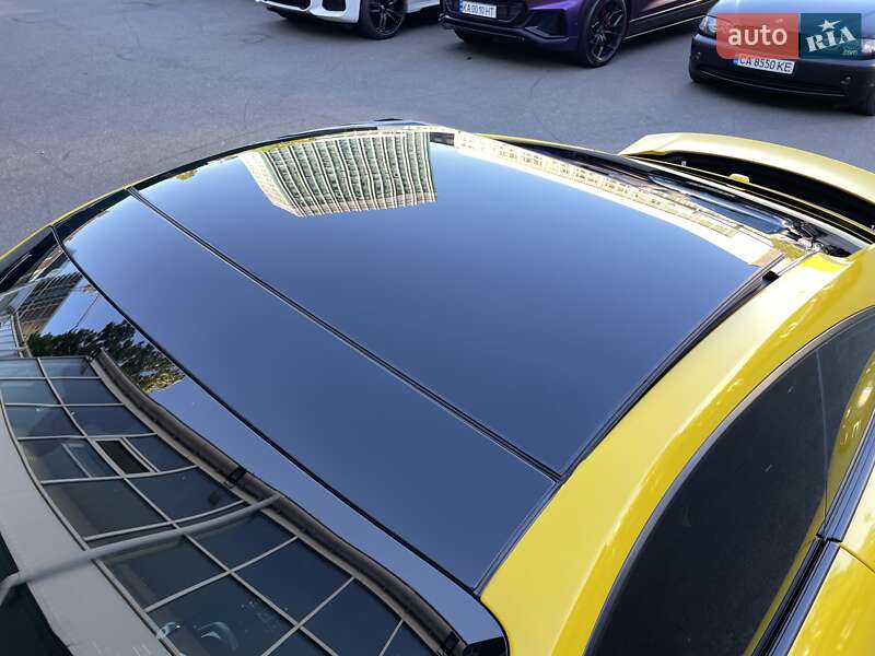 Купе Porsche 911 2017 в Києві