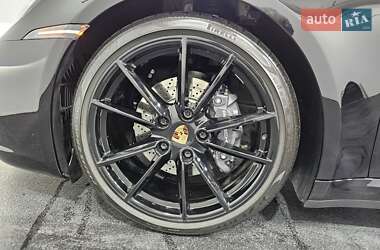 Купе Porsche 911 2024 в 