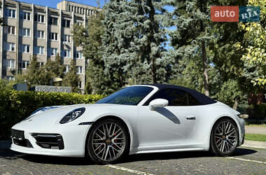Кабриолет Porsche 911 2022 в 