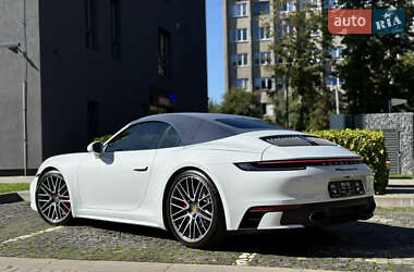 Кабриолет Porsche 911 2022 в 