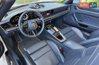 Кабриолет Porsche 911 2022 в 