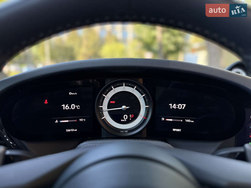 Кабриолет Porsche 911 2022 в Львове