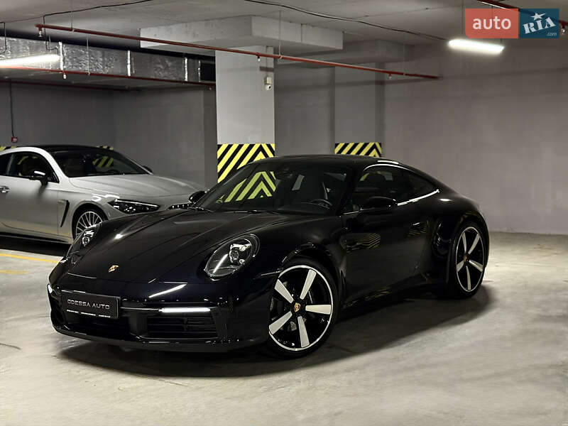 Porsche 911 2023