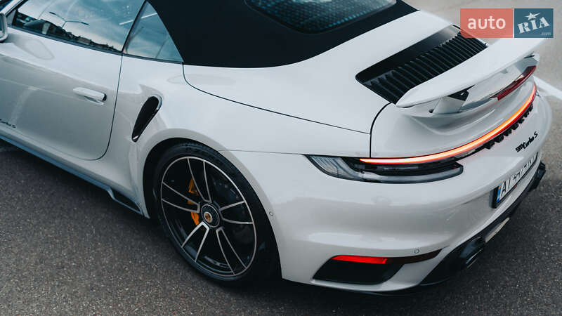 Кабріолет Porsche 911 2022 в Києві