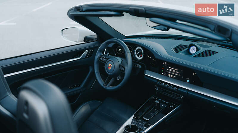 Кабріолет Porsche 911 2022 в Києві