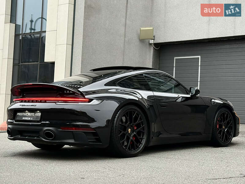 Купе Porsche 911 2023 в Киеве фото 27 Купе Porsche 911 2023 в Киеве