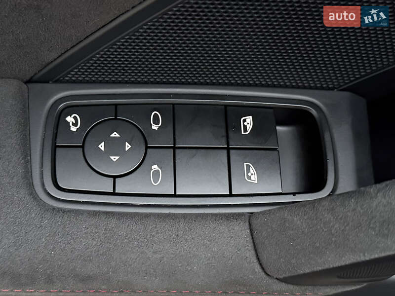 Купе Porsche 911 2023 в Киеве фото 58 Купе Porsche 911 2023 в Киеве