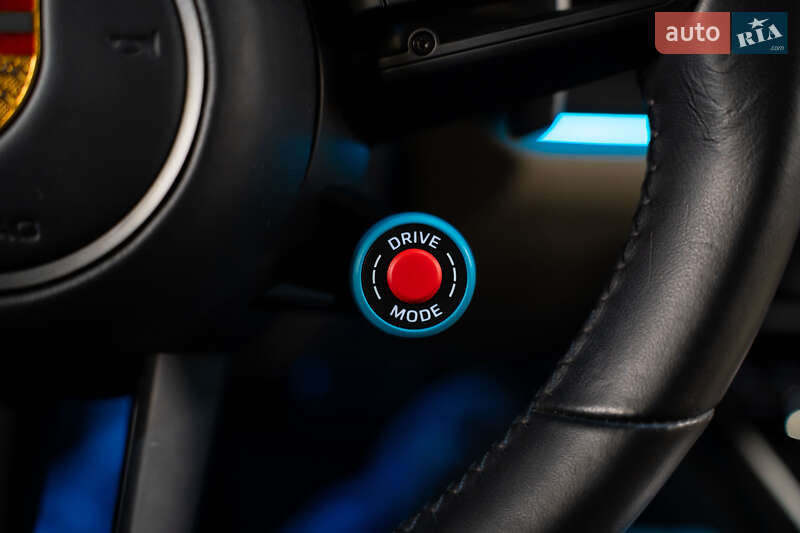 Купе Porsche 911 2019 в Луцьку фото 32 Купе Porsche 911 2019 в Луцьку