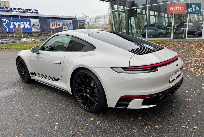 Купе Porsche 911 2024 в Києві фото 20 Купе Porsche 911 2024 в Києві